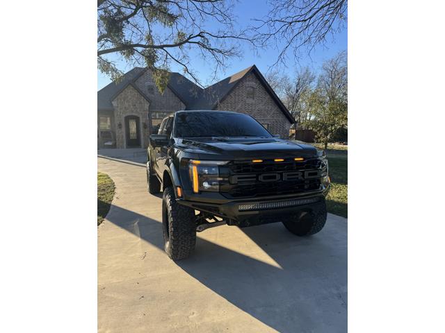 Photo of 2024 Green Ford F-150