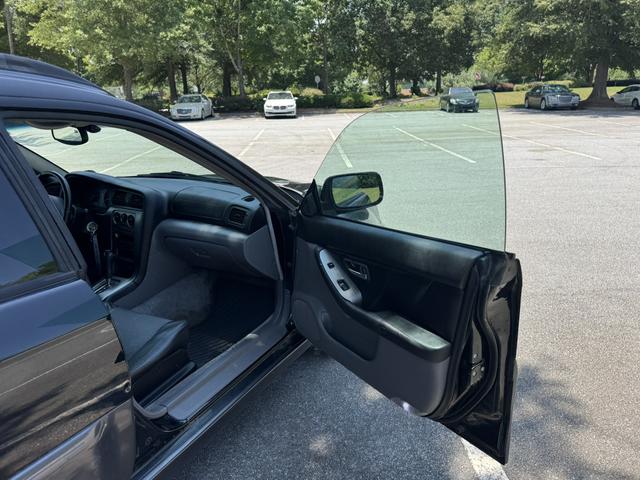 Photo of 2005 Black Subaru Baja