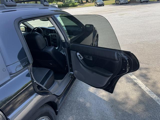 Photo of 2005 Black Subaru Baja