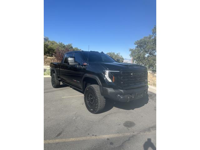 Photo of 2024 Black GMC Sierra 2500