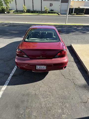 Photo of 2004 Red Pontiac Grand Am