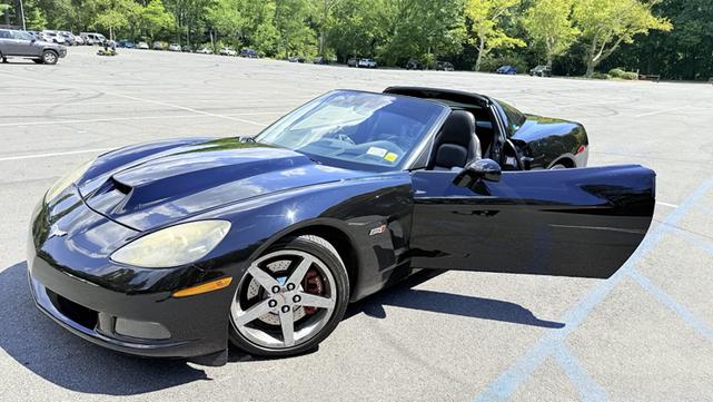 Photo of 2007 Black Chevrolet Corvette