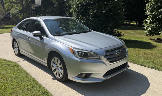 Photo of 2016 Silver Subaru Legacy