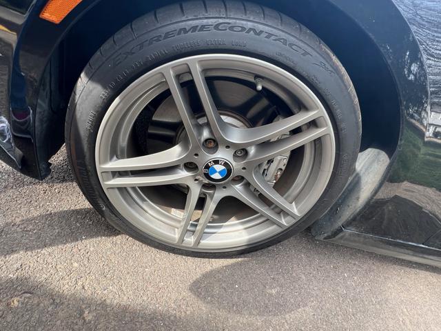 Photo of 2011 Black BMW 335
