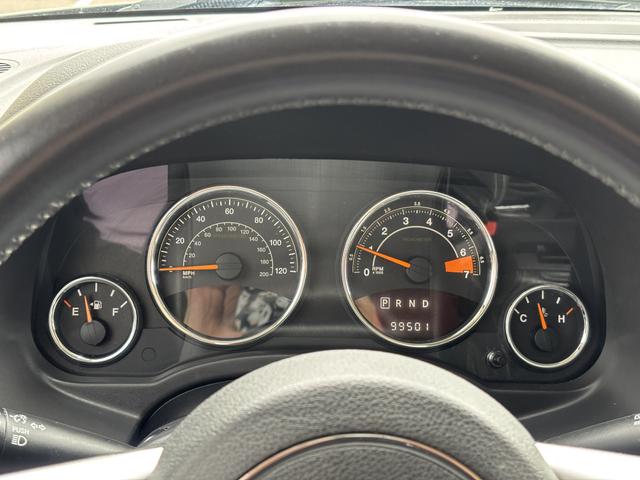 Photo of 2016 Gray Jeep Compass