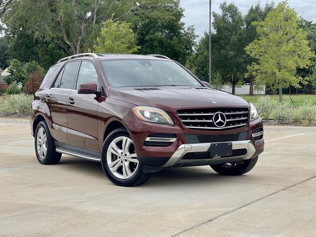 Photo of 2013 Red Mercedes-Benz M-Class