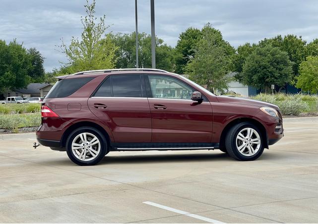 Photo of 2013 Red Mercedes-Benz M-Class