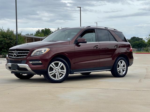 Photo of 2013 Red Mercedes-Benz M-Class