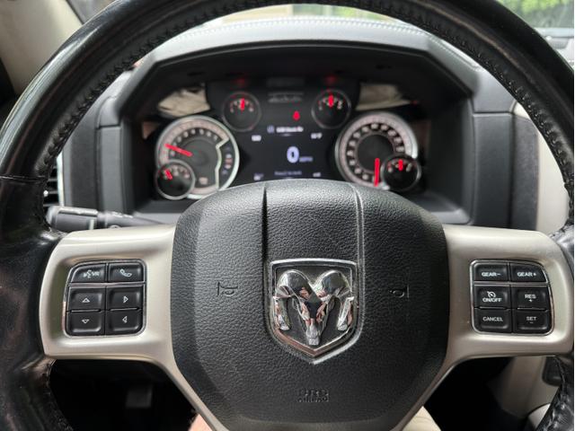 Photo of 2017 White RAM 1500