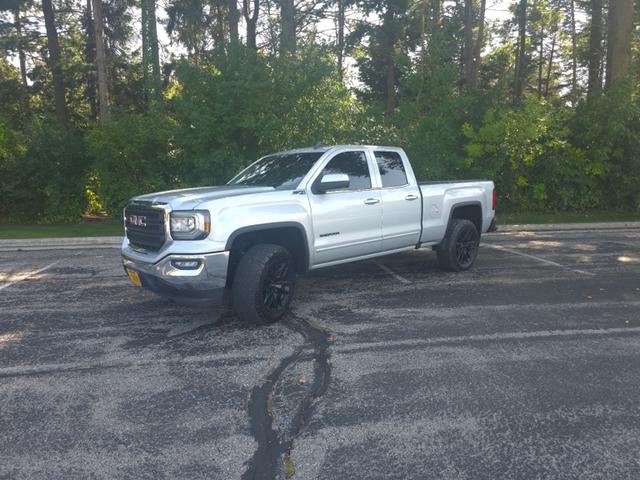 Photo of 2018 Silver GMC Sierra 1500