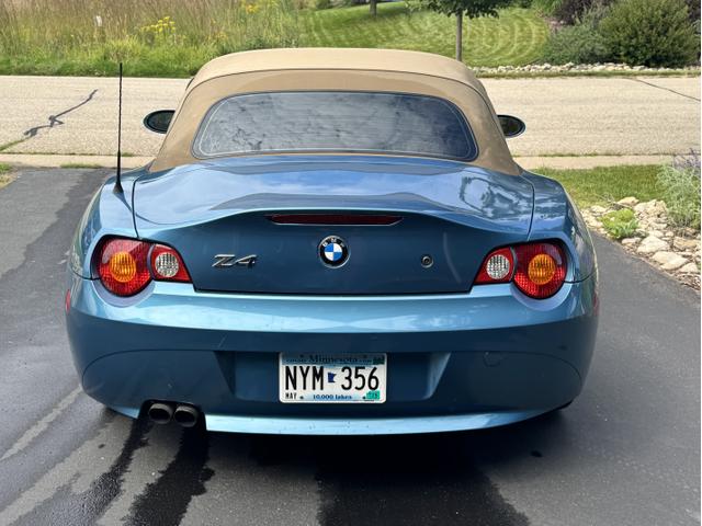 Photo of 2003 Blue BMW Z4
