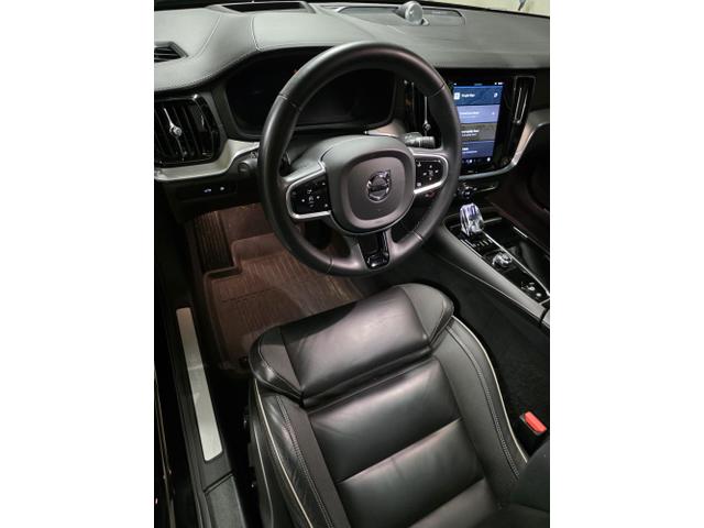 Photo of 2023 Black Volvo S60 Recharge Plug-In Hybrid