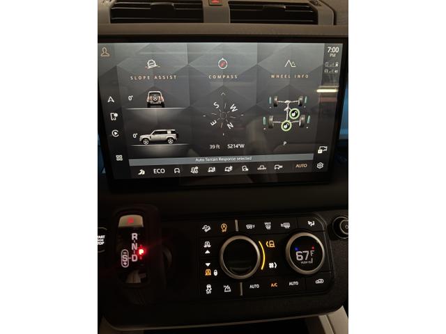 Photo of 2025 Gray Land Rover Defender