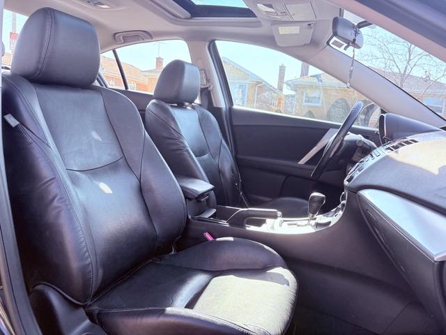 Photo of 2012 Black Mazda Mazda3