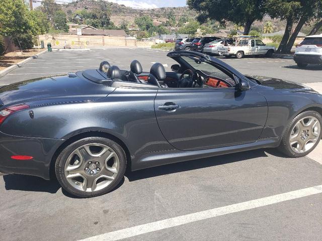 Photo of 2006 Gray Lexus SC 430