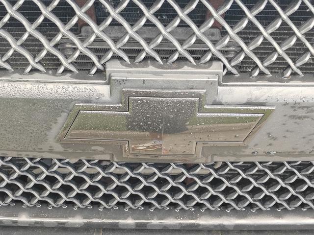 Photo of 2006 White Chevrolet Express 3500