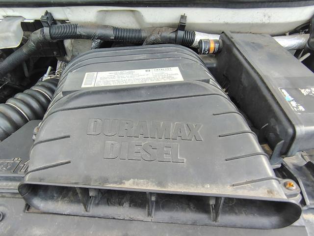Photo of 2006 White Chevrolet Express 3500