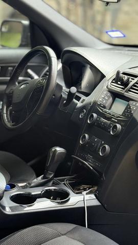 Photo of 2018 Gray Ford Explorer