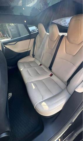 Photo of 2020 Black Tesla Model S