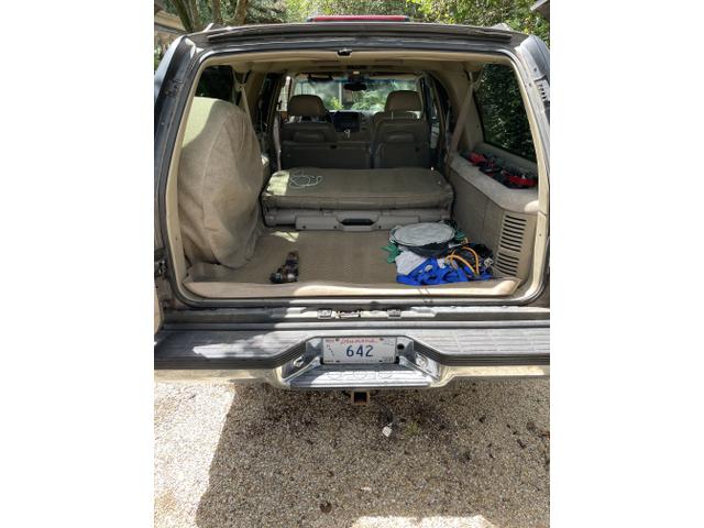 Photo of 1997 Brown Chevrolet Suburban