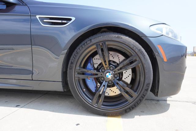 Photo of 2014 Gray BMW M5