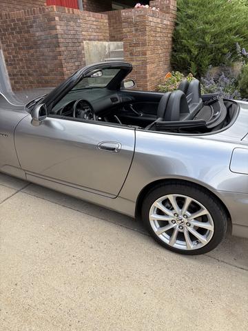 Photo of 2007 Silver Honda S2000