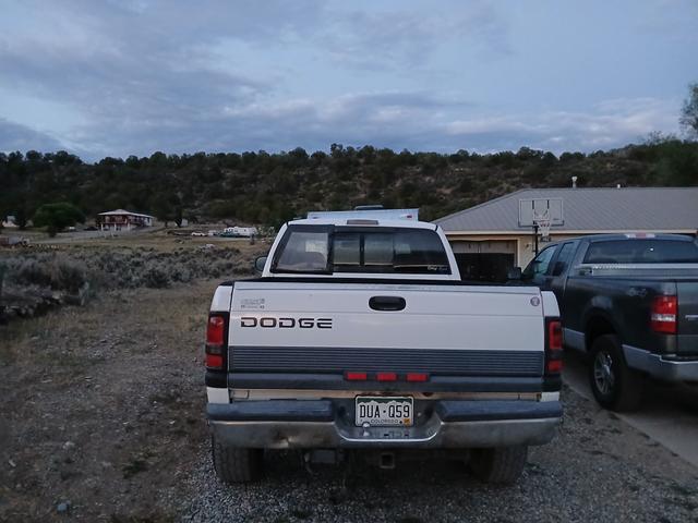 Photo of 2001 White Dodge Ram 1500