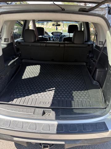 Photo of 2012 Silver Honda Pilot