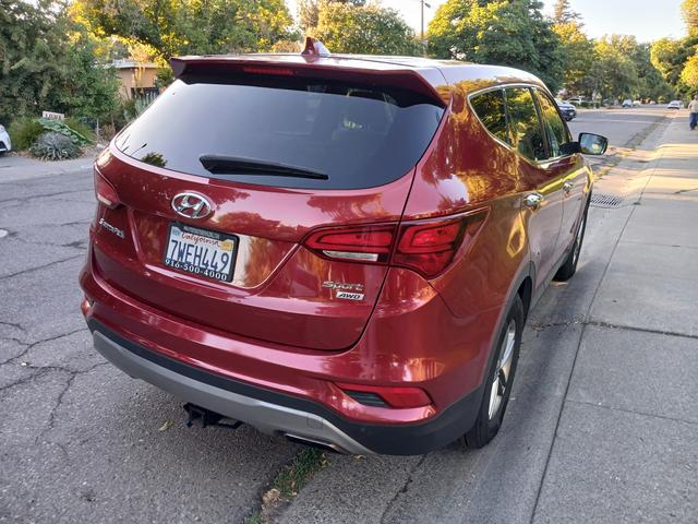 Photo of 2017 Red Hyundai Santa Fe Sport