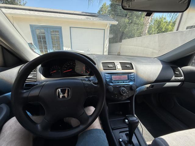 Photo of 2004 Blue Honda Accord