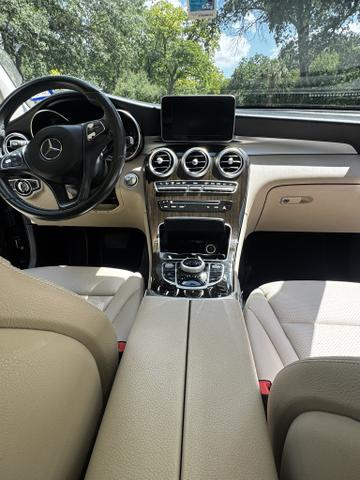 Photo of 2017 Black Mercedes-Benz GLC 300
