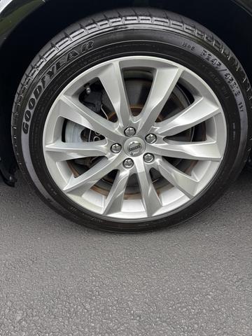 Photo of 2017 Black Volvo S90