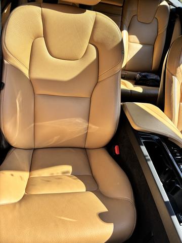 Photo of 2017 Black Volvo S90