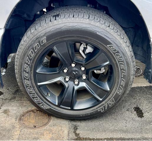 Photo of 2024 Silver RAM 1500