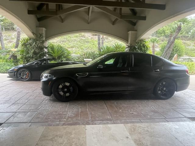 Photo of 2015 Gray BMW M5