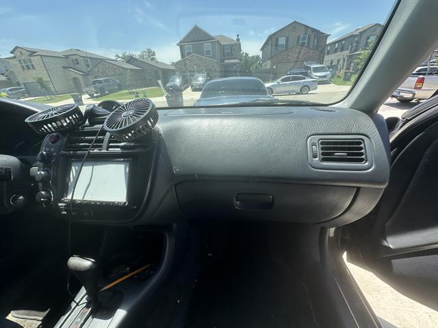Photo of 2000 Black Honda Civic