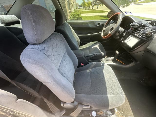 Photo of 2000 Black Honda Civic