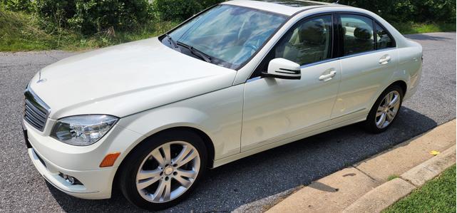 Photo of 2011 White Mercedes-Benz C-Class