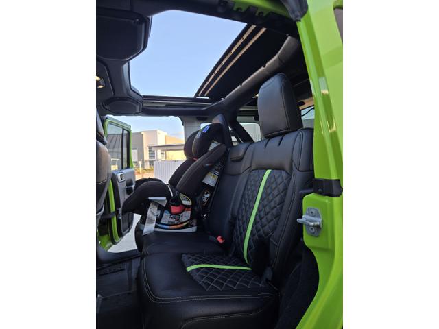 Photo of 2021 Green Jeep Wrangler Unlimited