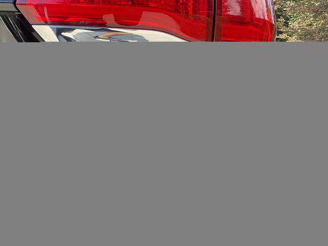 Photo of 2021 Black Jeep Grand Cherokee