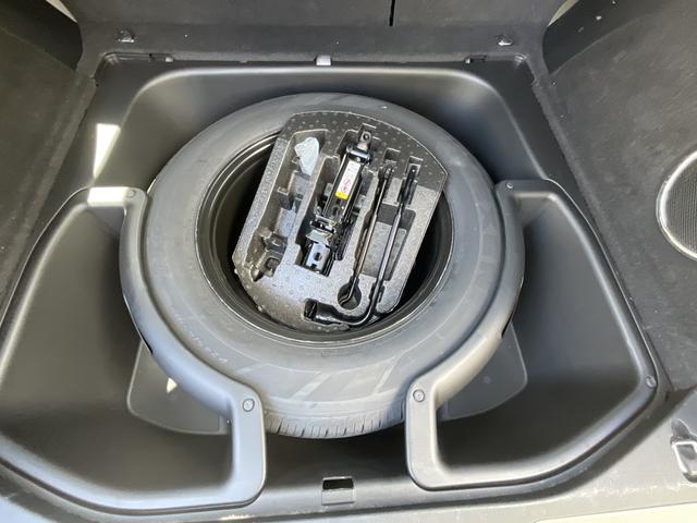 Photo of 2021 Black Jeep Grand Cherokee