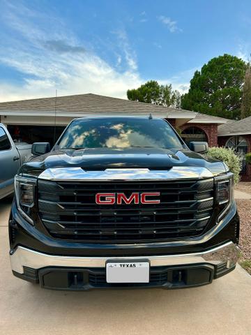 Photo of 2025 Black GMC Sierra 1500