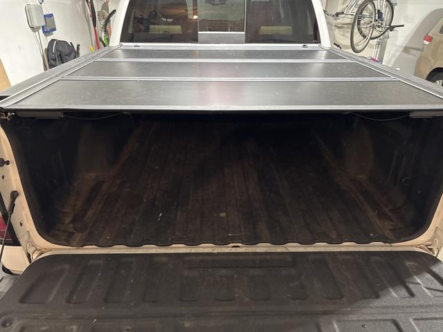 Photo of 2018 White GMC Sierra 1500