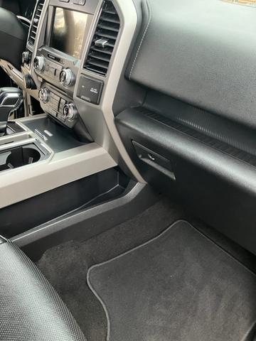 Photo of 2018 Black Ford F-150