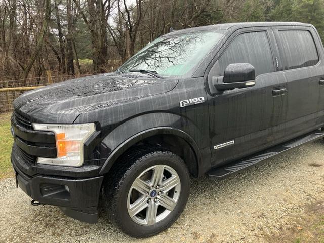 Photo of 2018 Black Ford F-150