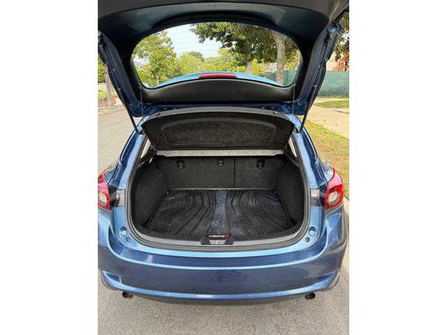 Photo of 2017 Blue Mazda Mazda3