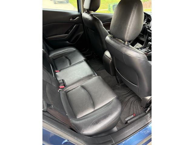 Photo of 2017 Blue Mazda Mazda3