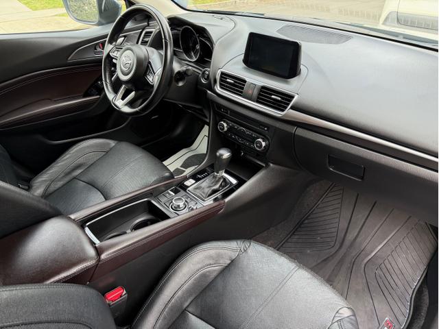 Photo of 2017 Blue Mazda Mazda3