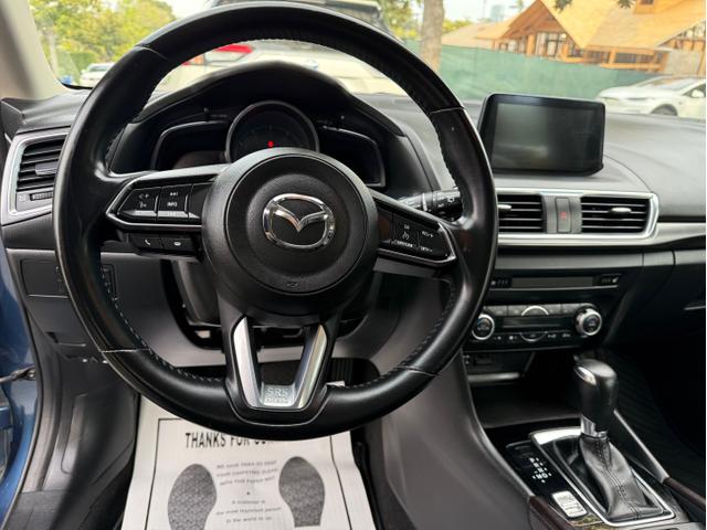 Photo of 2017 Blue Mazda Mazda3