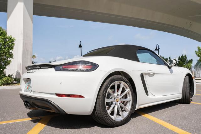 Photo of 2025 White Porsche 718 Boxster